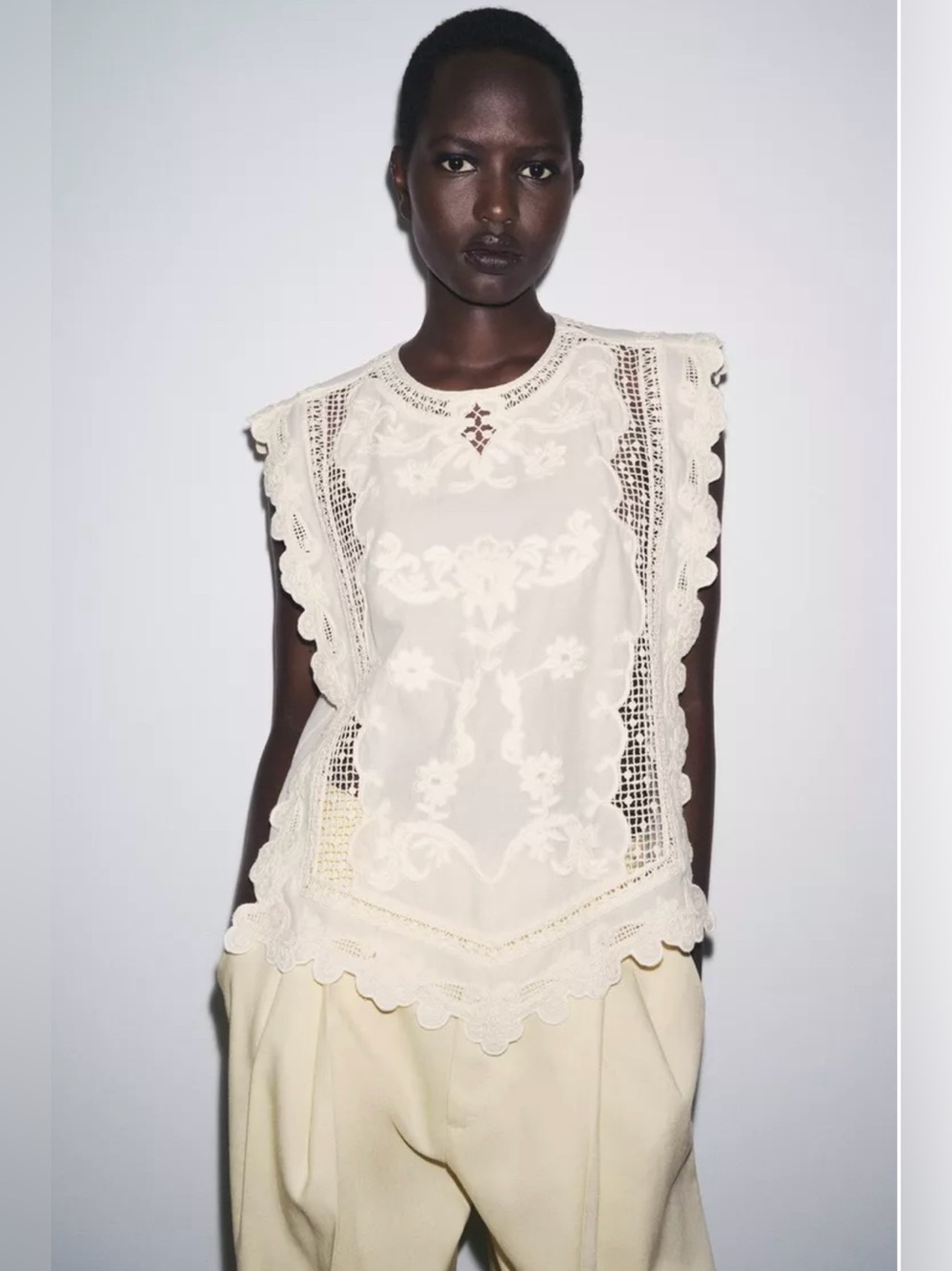 ZW Collection Shirt With Ruffled Chest Size M
